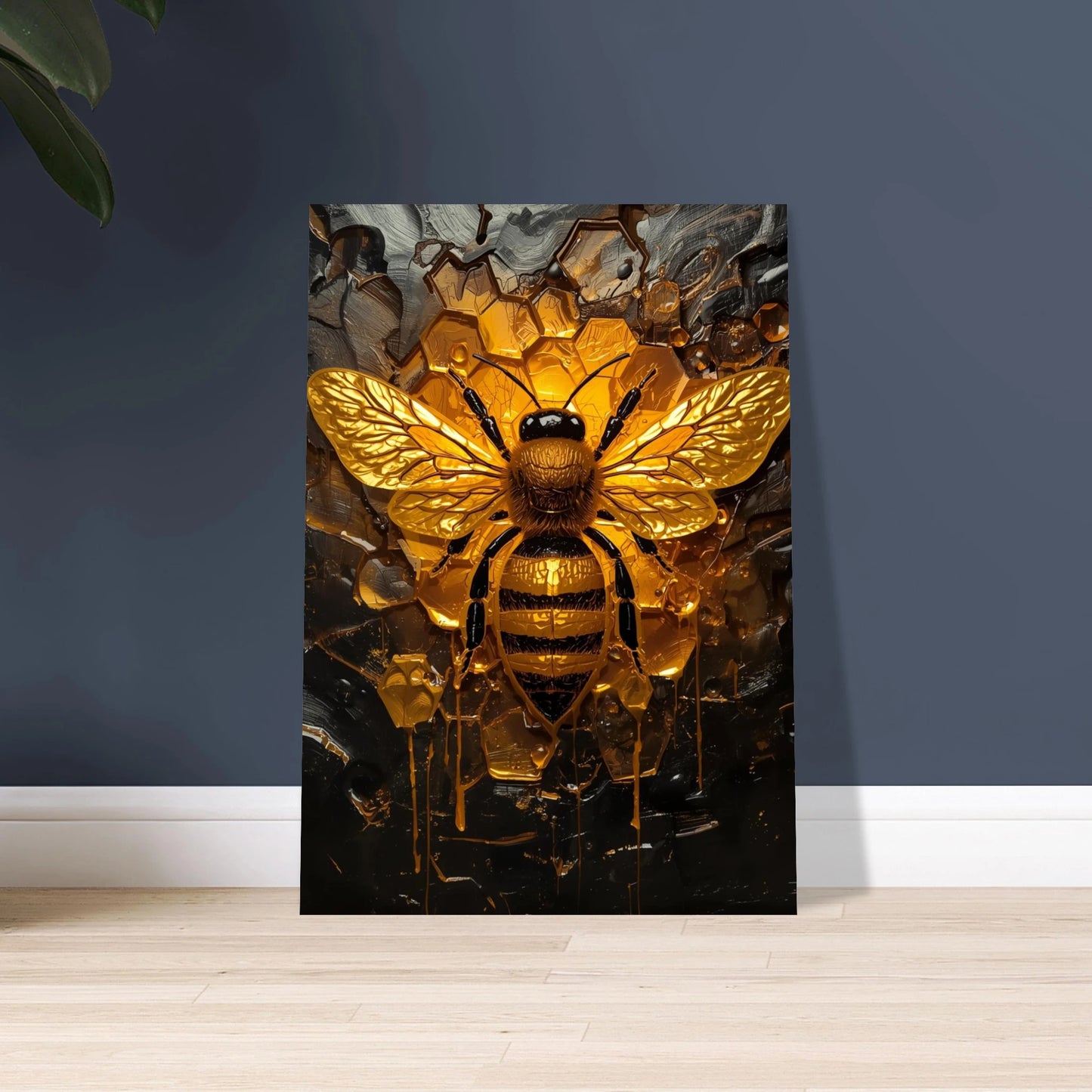 Gyllene bi i impasto-stil, med glödande vingar och honungsdroppar.