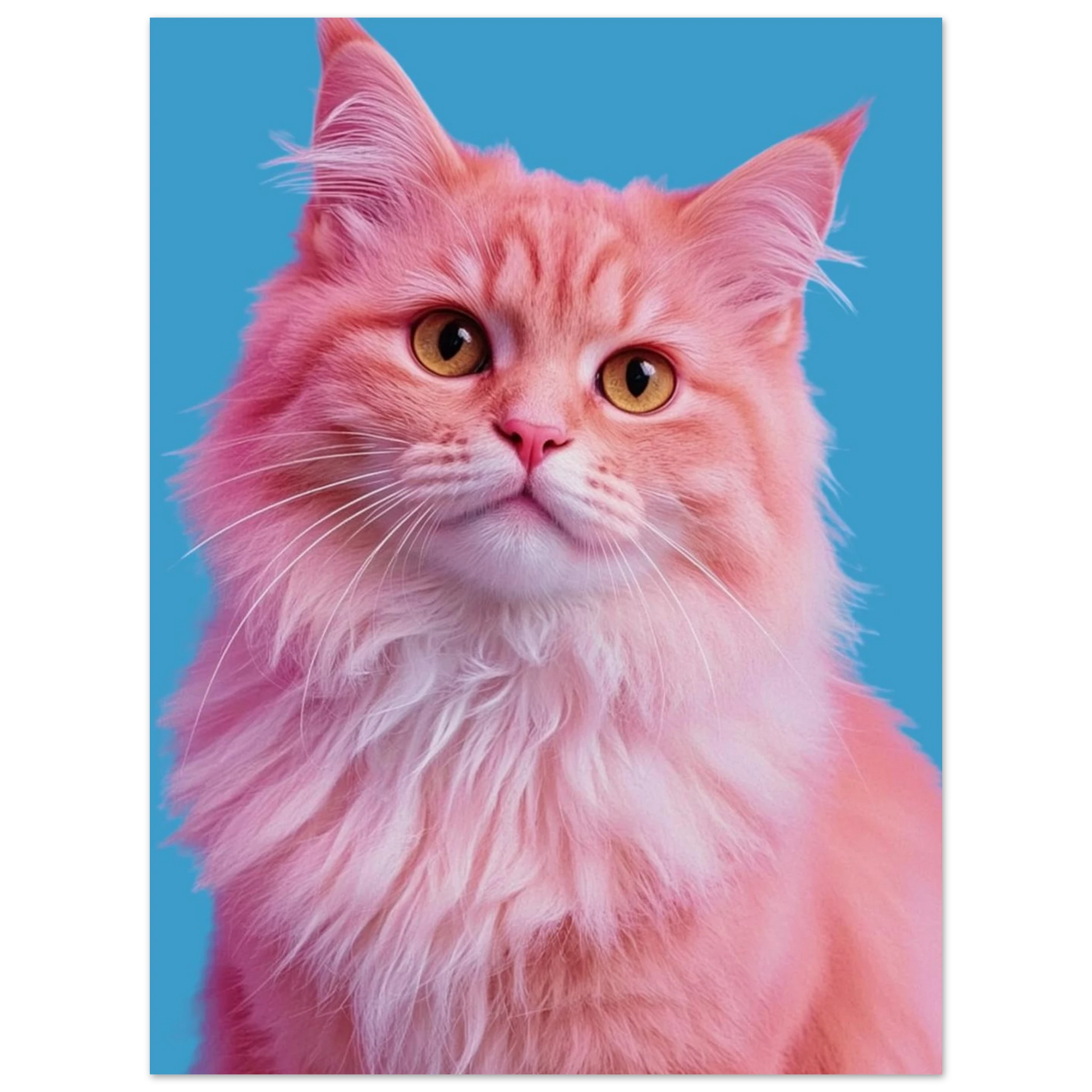 Närbild på rosa kattmotiv med gula ögon och blå bakgrund