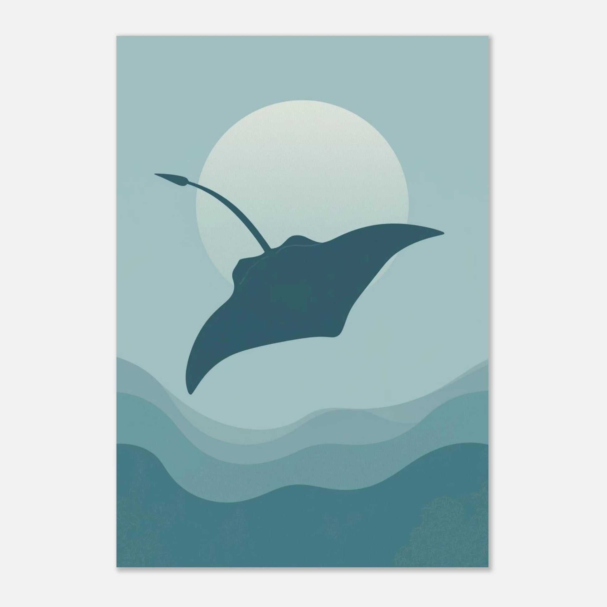 Minimalistisk tavla av en graciös mantarocka i harmoniskt blått hav