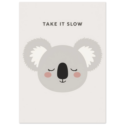 Närbild på illustrerad koala med rosa kinder på ljus bakgrund