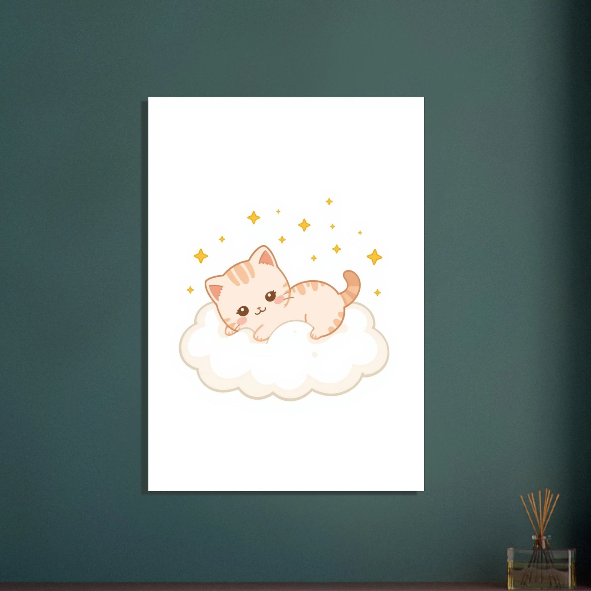 Söt kawaii-kattunge på moln med stjärnor, drömsk och lugn