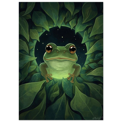 Närbild på groda som kikar fram ur gröna blad, djurposter