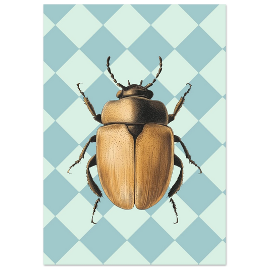 Gyllenbrun skalbagge i detaljerad illustration mot blåvitrutig bakgrund, grafiskt djurmotiv