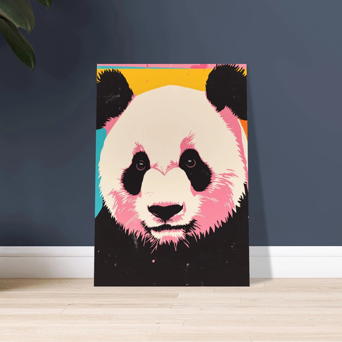 Panda i popkonststil med rosa och svarta detaljer, färgstark bakgrund.