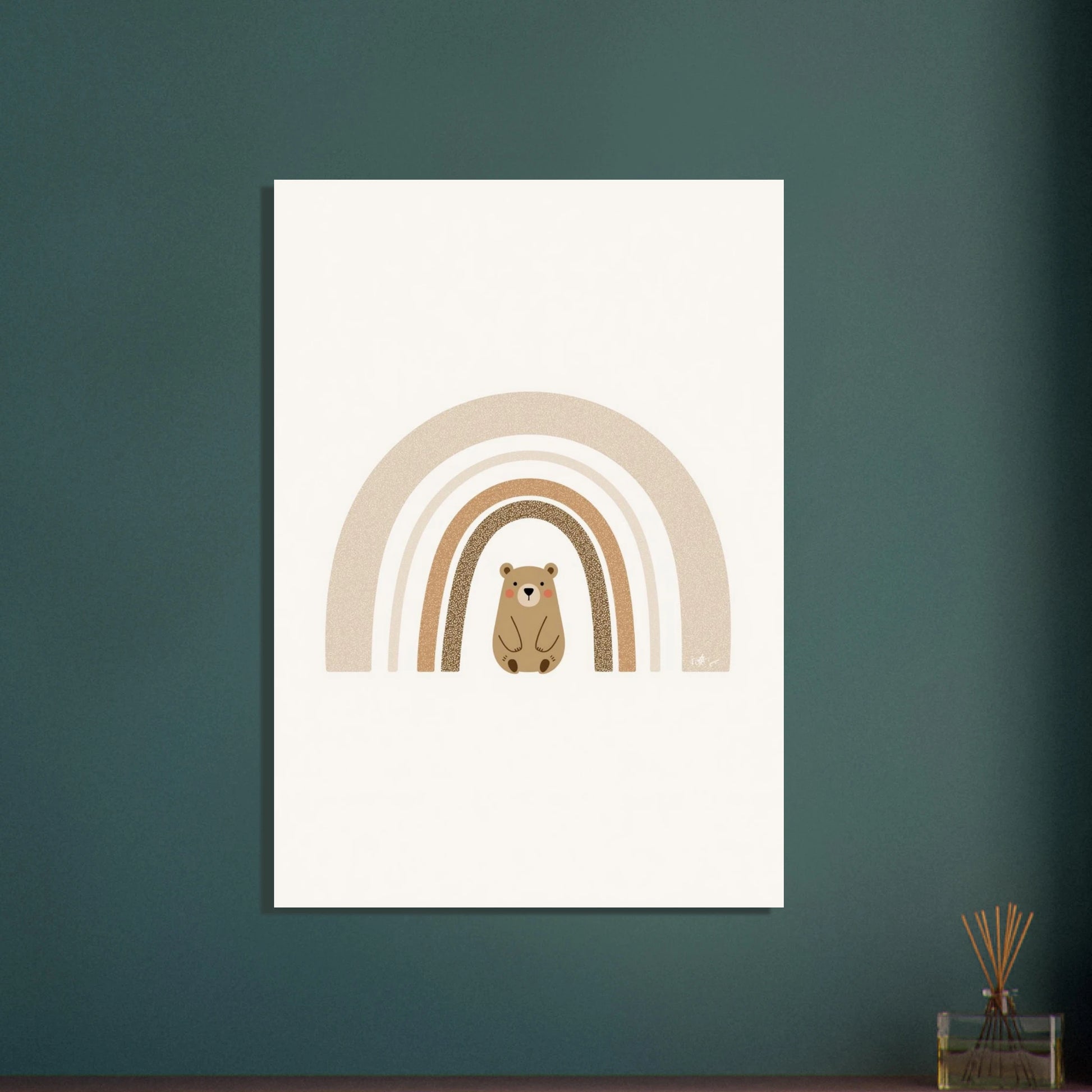 Söt björn under regnbåge i minimalistisk skandinavisk stil.